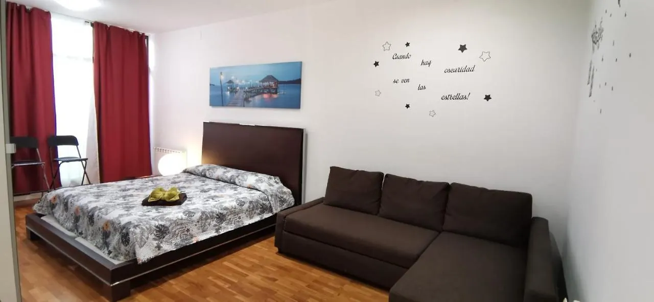 Bed & Breakfast Rooms Arago Barcelona Spain