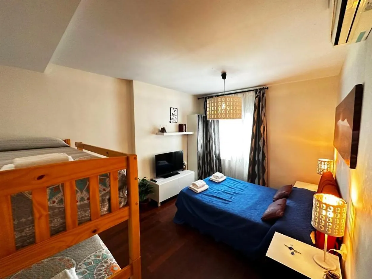 Rooms Arago Barcelona Spain